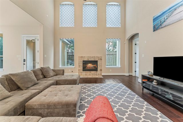 15611 Lake Iris Drive, Houston, TX 77070