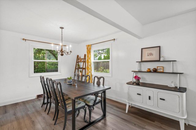 724 Lynne DRIVE, Waukesha, WI 53186