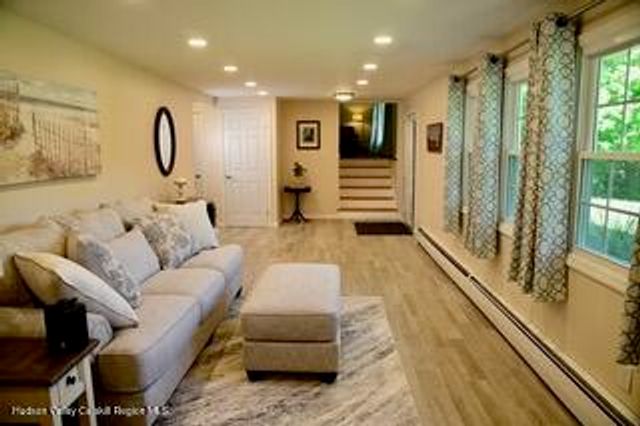 313 Pine Circle, Ghent, NY 12075