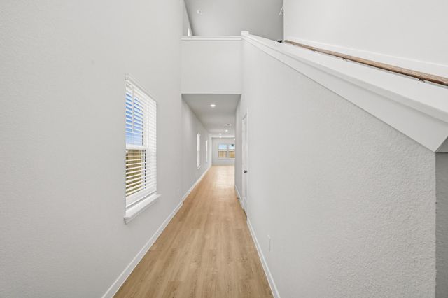 128 Rising Cedar Lane, Hockley, TX 77447