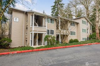 10016 NE 120th Lane #F201, Kirkland, WA 98034