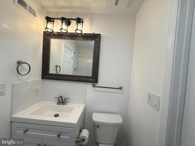 7419 FARNUM ST, Springfield, VA 22151