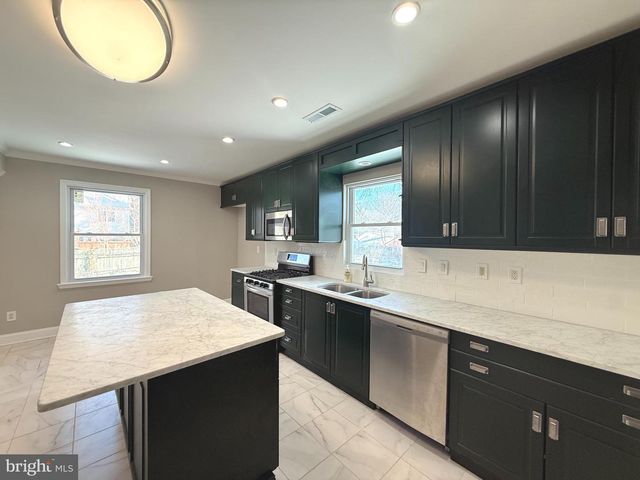 7419 FARNUM ST, Springfield, VA 22151