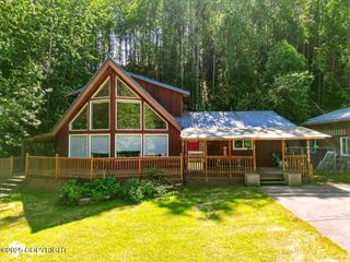 14216 W Norcross Street, Big Lake, AK 99623