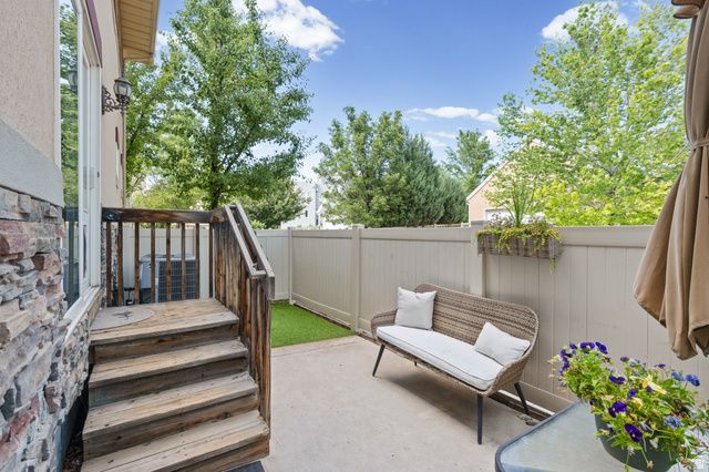 11421 S OAKMOND RD, South Jordan, UT 84009