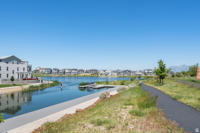 11421 S OAKMOND RD, South Jordan, UT 84009