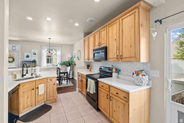 11421 S OAKMOND RD, South Jordan, UT 84009