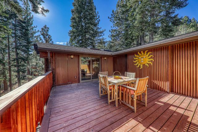 12817 Stockholm Way, Truckee, CA 96161