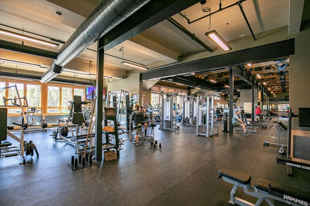 12817 Stockholm Way, Truckee, CA 96161