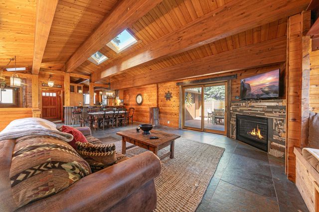 12817 Stockholm Way, Truckee, CA 96161