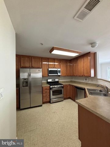 11278 WORTHAM CREST CIR, Manassas, VA 20109