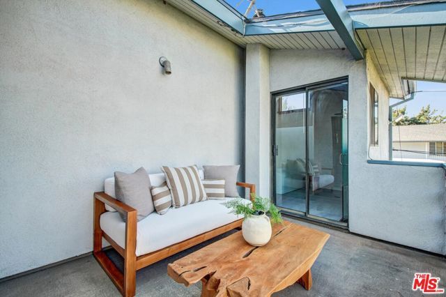 1013 Bay Street, Santa Monica, CA 90405