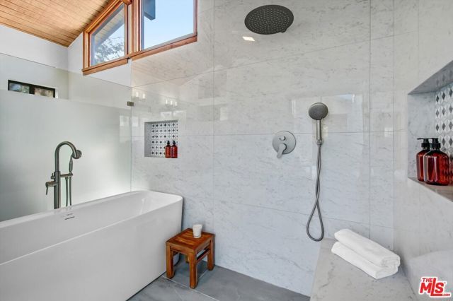 1013 Bay Street, Santa Monica, CA 90405