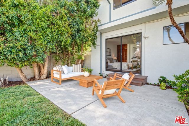 1013 Bay Street, Santa Monica, CA 90405