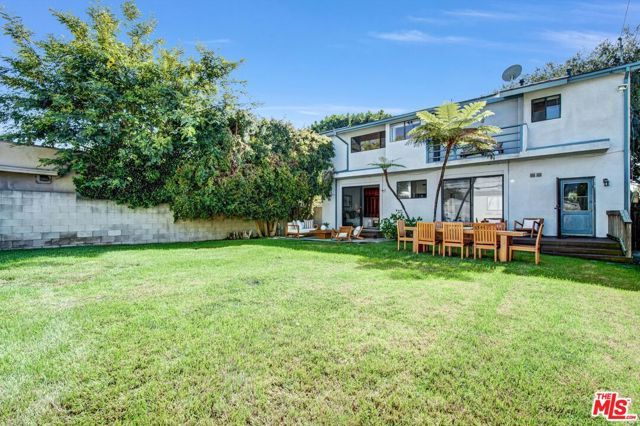 1013 Bay Street, Santa Monica, CA 90405