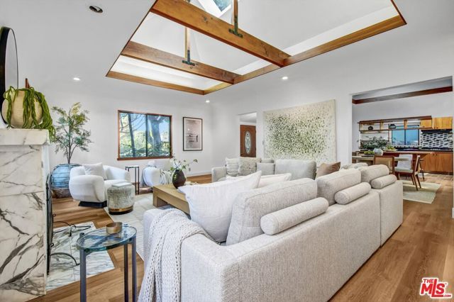 1013 Bay Street, Santa Monica, CA 90405