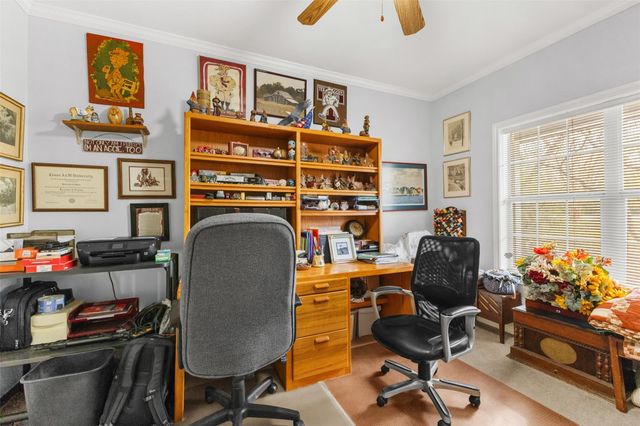 1001 Hemingway Drive, College Station, TX 77845