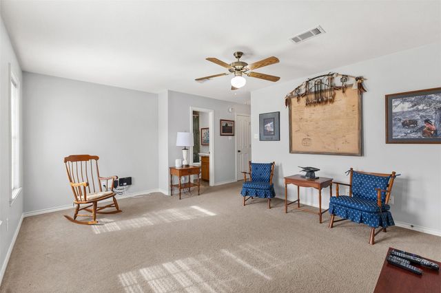 1001 Hemingway Drive, College Station, TX 77845