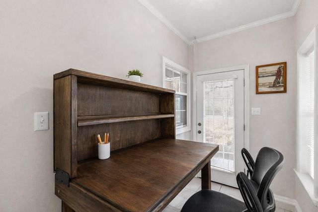 1001 Hemingway Drive, College Station, TX 77845