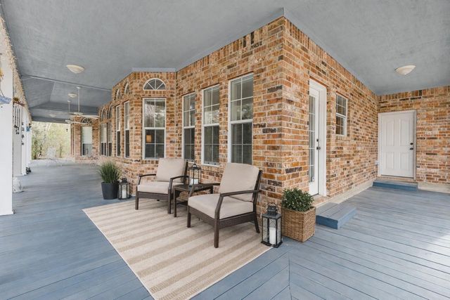 1001 Hemingway Drive, College Station, TX 77845