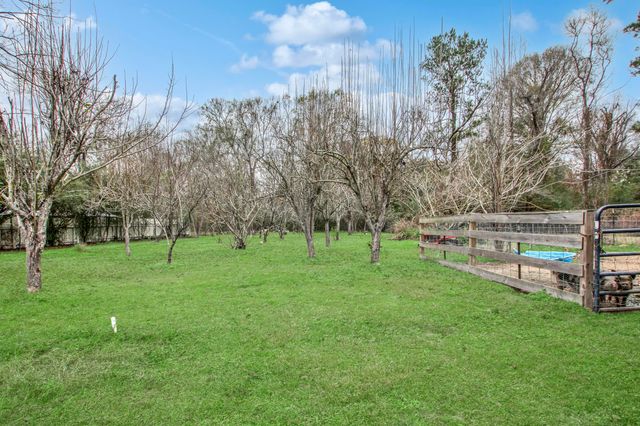 1603 W Hawthorne Rd, Leesville, LA 71446