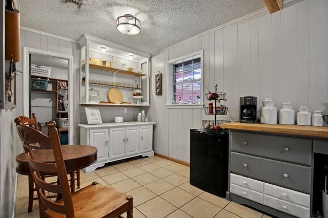 1603 W Hawthorne Rd, Leesville, LA 71446