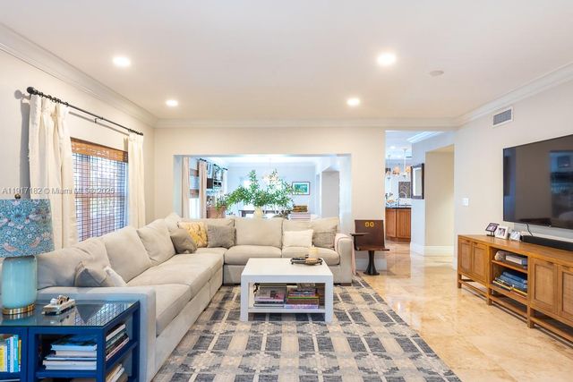 9400 E Broadview Dr, Bay Harbor Islands, FL 33154