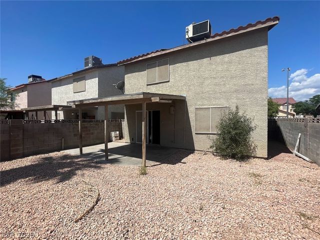 914 Scarlet Ridge Drive, Las Vegas, NV 89128