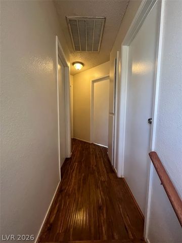 914 Scarlet Ridge Drive, Las Vegas, NV 89128