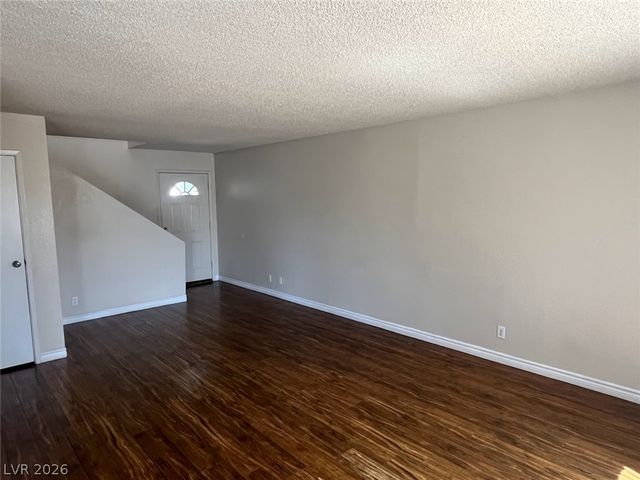 914 Scarlet Ridge Drive, Las Vegas, NV 89128
