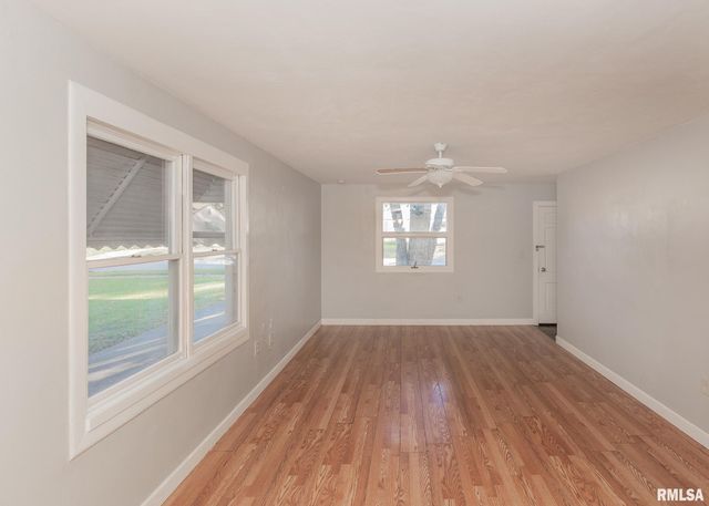 3810 11TH Avenue, Moline, IL 61265