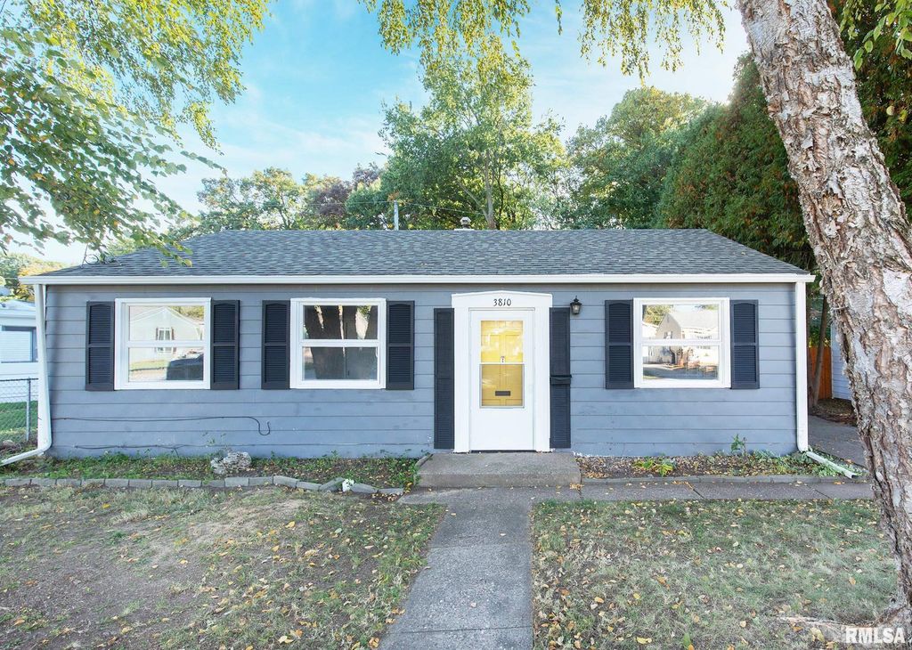3810 11TH Avenue, Moline, IL 61265
