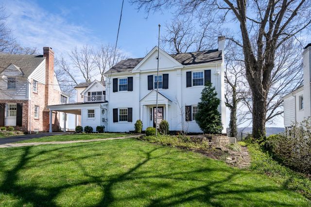 1002 Richwood Circle, Cincinnati, OH 45208