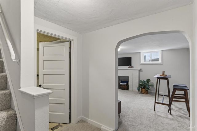 1002 Richwood Circle, Cincinnati, OH 45208