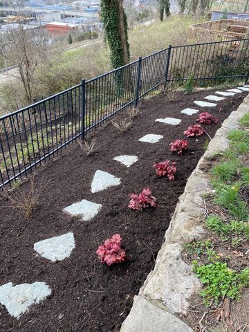 1002 Richwood Circle, Cincinnati, OH 45208