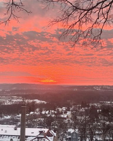 1002 Richwood Circle, Cincinnati, OH 45208