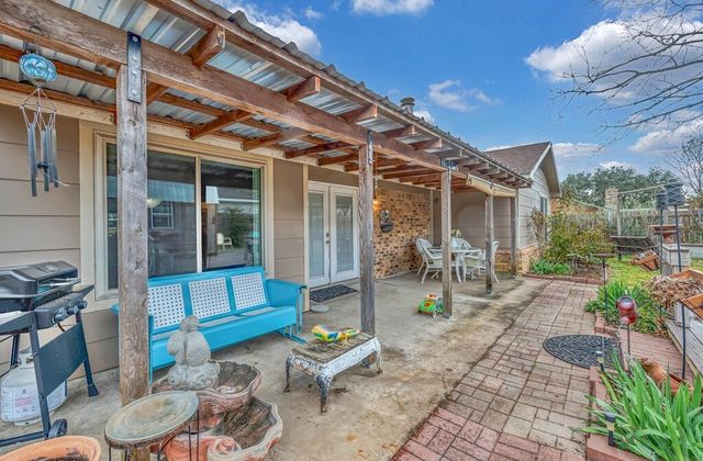 1065 Dendron Drive, Hewitt, TX 76643