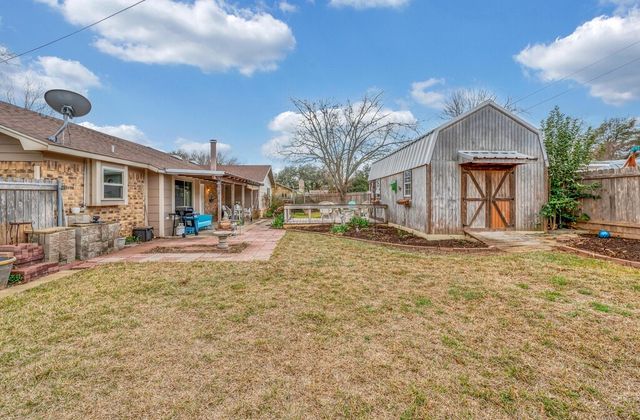 1065 Dendron Drive, Hewitt, TX 76643