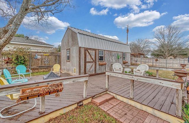 1065 Dendron Drive, Hewitt, TX 76643