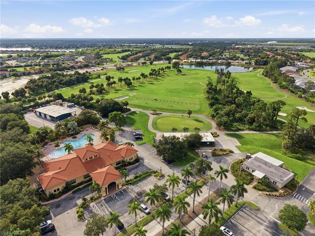 1517 Birdie DR, Naples, FL 34120