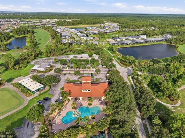 1517 Birdie DR, Naples, FL 34120