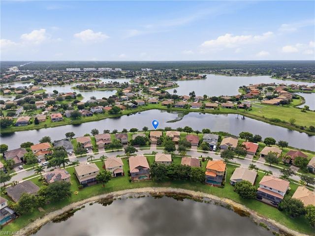 1517 Birdie DR, Naples, FL 34120