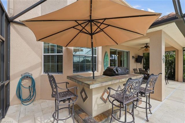 1517 Birdie DR, Naples, FL 34120
