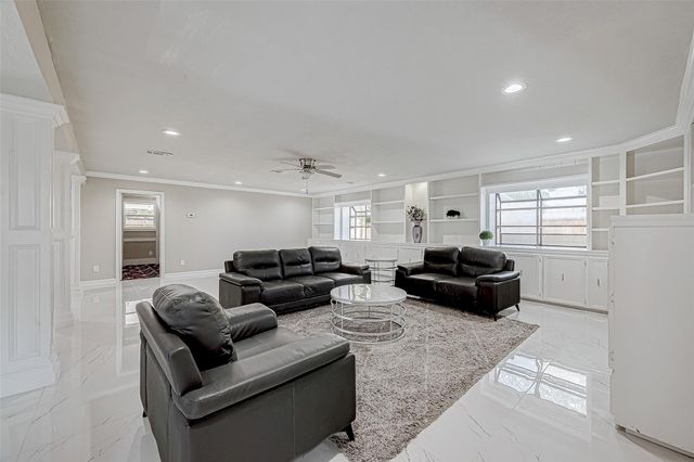 3102 Glenn Lakes Lane, Missouri City, TX 77459