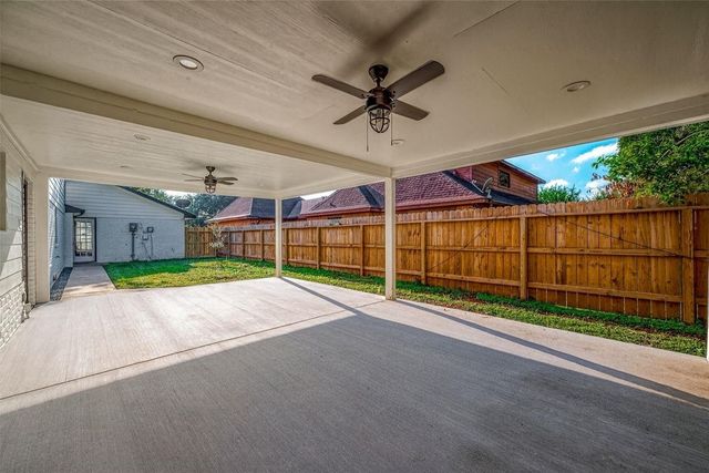 3102 Glenn Lakes Lane, Missouri City, TX 77459