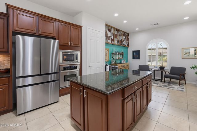 26180 W LOUISE Drive, Buckeye, AZ 85396