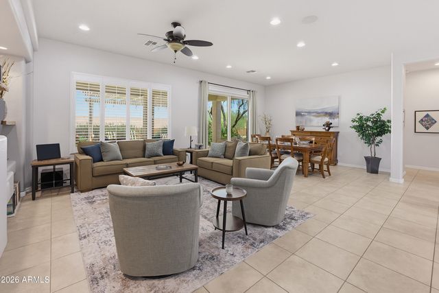 26180 W LOUISE Drive, Buckeye, AZ 85396