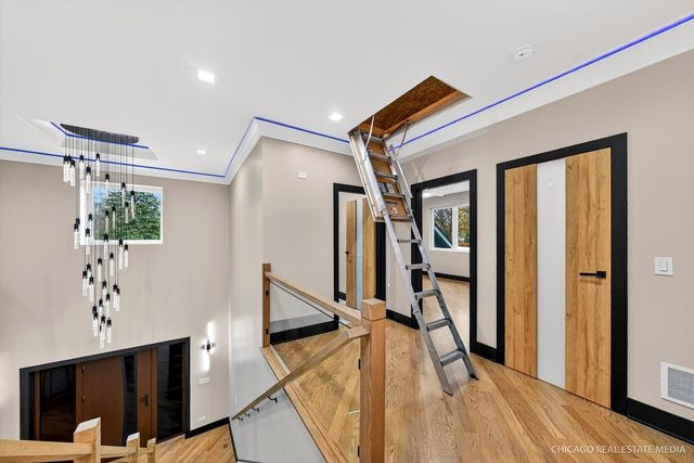 6090 Belmont Road, Downers Grove, IL 60516