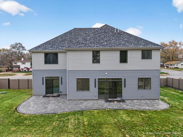 6090 Belmont Road, Downers Grove, IL 60516