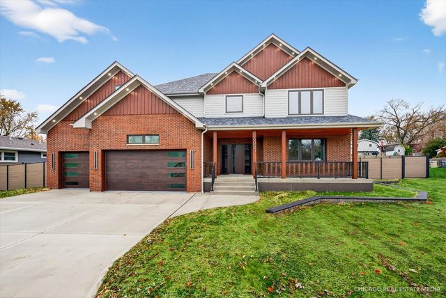 6090 Belmont Road, Downers Grove, IL 60516